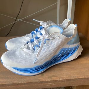 Nike Air Jordan Zoom Trunner UNC Size 11.5